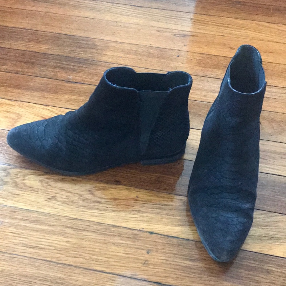Seychelles black ankle boots
